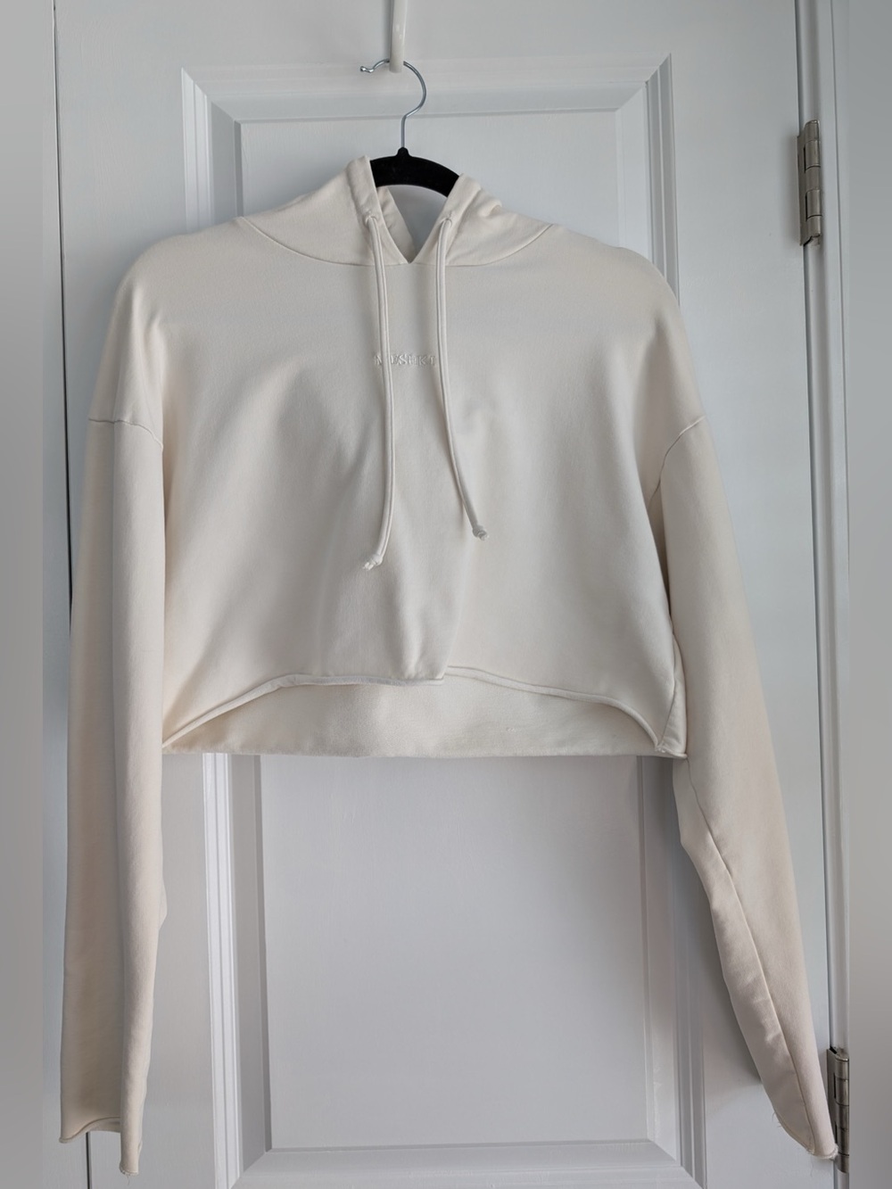 Meshki Cropped Pullover Logo Hoodie Women’s Size Medium in Cream